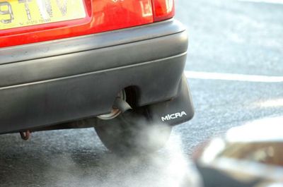 Cameras to stop polluting cars from entering low emission zone