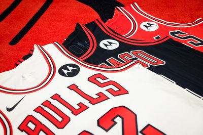 Bulls announce jersey patch partnership with Motorola