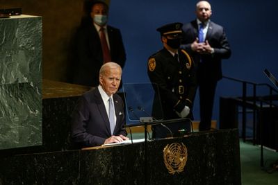 Biden lashes Putin as he backs reformed UN