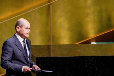Germany's Scholz: trying to prevent escalation in Russia-Ukraine war