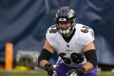 Rams sign former Ravens starting C Matt Skura to practice squad
