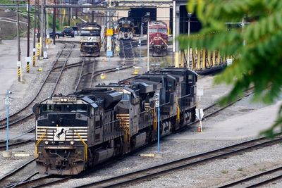 Deal that prevented rail strike still needs worker support