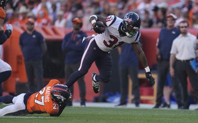 Texans coach Lovie Smith says RB Dameon Pierce ‘finishes plays’