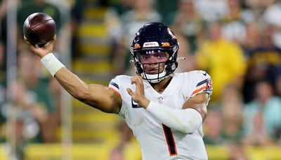 Letting QB Justin Fields throw is most sensible choice for Bears’ present, future