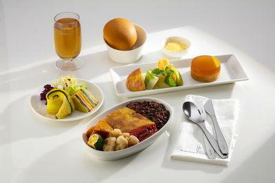 EVA Air introduces new meal options