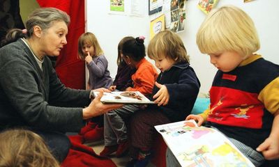 Universal preschool funding needed in England, says report