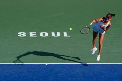 Emma Raducanu into Korea Open quarter-finals after beating Yanina Wickmayer