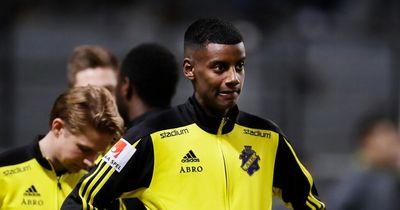 Alexander Isak forced to leave Sweden duty with injury as Newcastle United bad luck continues