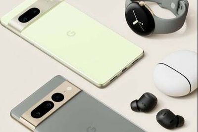 Pixel 7 Pro: Google reveals October order date