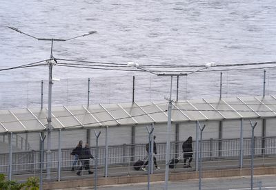 EU says members will need joint position on Russians arriving at borders