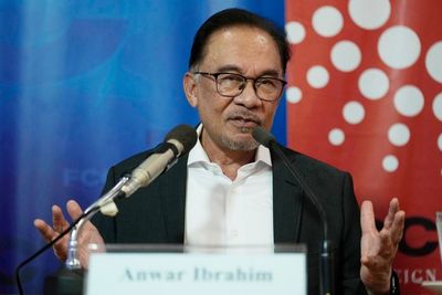 Malaysia's Anwar: Opposition has 'fair chance' to win polls