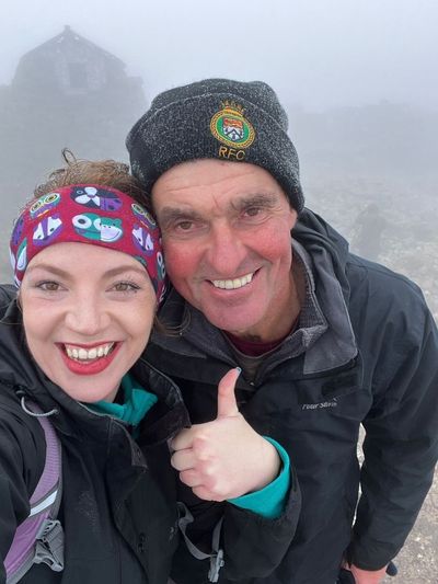 Rambler returns to climb Ben Nevis with woman who saved his life there