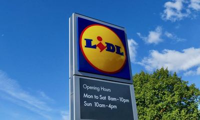 Second rise this year at Lidl makes it best-paying UK supermarket