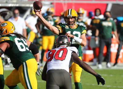 Aaron Rodgers has some ideas on how Packers can beat Buccaneers