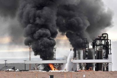 Fire in Argentina refinery kills three