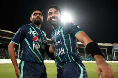 Pakistan vs England: Babar Azam and Mohammad Rizwan lead hosts to remarkable 10-wicket T20 win