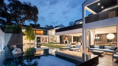 Luxury Home Market Suffers, as Sales Fall