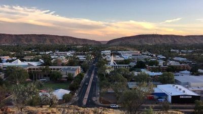 Alice Springs crime 'crisis' scaring off visitors, tourism body calls for NT government action