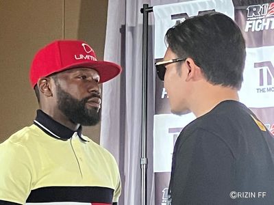 Floyd Mayweather downplays RIZIN 38 exhibition as fight ‘between a jet and a fly’