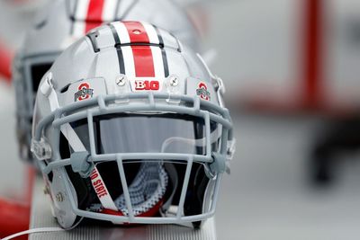 Ohio State freshman Hero Kanu has black stripe removed