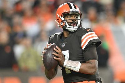 Brissett pilots Browns to bounce-back NFL victory