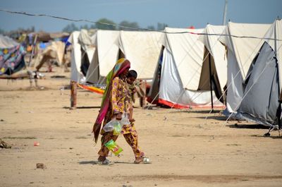 Pakistan deploys more doctors to fight diseases after floods