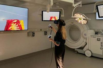 Patients immersed in VR could need less anaesthetic during surgery, new study finds