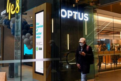 Optus cyber-attack leaves customers feeling ‘powerless’ over risk of identity theft