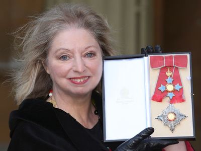 Hilary Mantel: Nicola Sturgeon and Caitlin Moran lead tributes to ‘astonishing’ Wolf Hall author