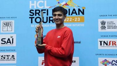 Abhay Singh wins SRFI Indian Tour Chennai leg title; Sunayna Kuruvilla falters in final
