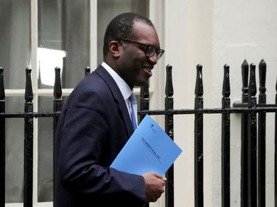 Children ‘facing hungry Christmas’ after Kwarteng ‘prioritised bankers’ in mini-Budget, charities warn