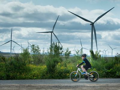 Onshore wind farm ban scrapped in mini-Budget OLD REDIRECTED