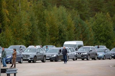 Russian men join exodus, fearing call-up to fight in Ukraine