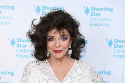 Joan Collins, 89, admits she wanted to be a boy while going through puberty when she was 14