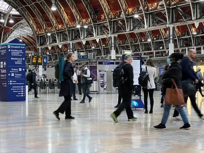 Railway passengers face severe disruption after trains suspended at Paddington station