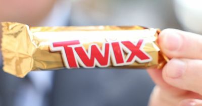 Chocolate fans discover 'hidden' message on Twix wrappers which has a double meaning