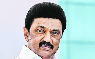 Tamil Nadu CM as Chancellor of universities plan may hit UGC roadblock
