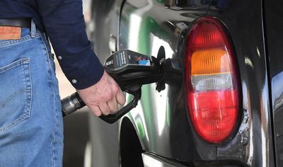 Plunge in sterling leaves drivers paying £6 more for tank of petrol, says AA