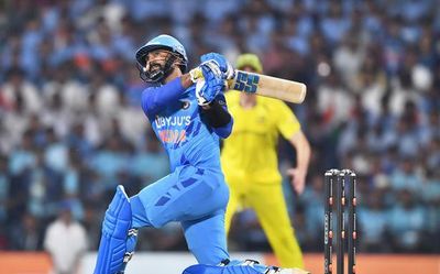 India vs Australia T20I series | I don't practice too much but like to be specific, says Dinesh Karthik