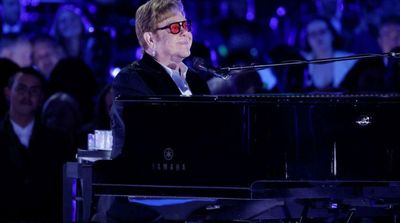 Elton John Sings at the White House