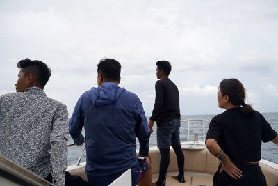 Cambodia still searching for at least 10 Chinese missing from sunken boat