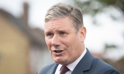 Tories gambling with the finances of British people, says Starmer