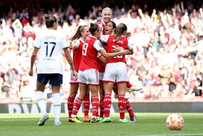 Vivianne Miedema scores brace as Arsenal thrash Tottenham in front of record WSL crowd