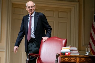 Breyer says leak of Supreme Court draft to overturn Roe v Wade was ‘very damaging’ as leaker remains unknown