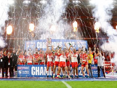 St Helens hold off Leeds to win fourth straight Grand Final