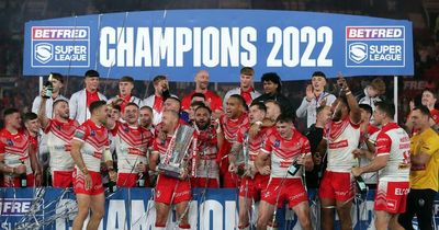 Super League Grand final: St Helens win fourth straight title with victory over Leeds Rhinos