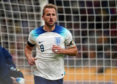Harry Kane urges England fans not to panic despite pre-World Cup slump