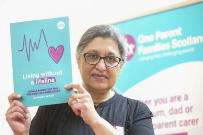 Single parents face mental health disaster on front line of cost crisis