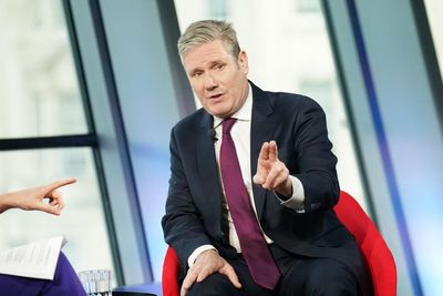 Starmer vows to reverse ‘wrongheaded’ cut to income tax for rich