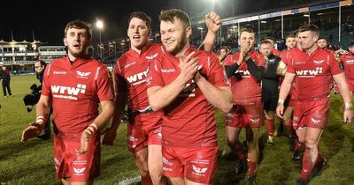 'Model pro' and ex-Scarlets captain given chance to sign for another Welsh team